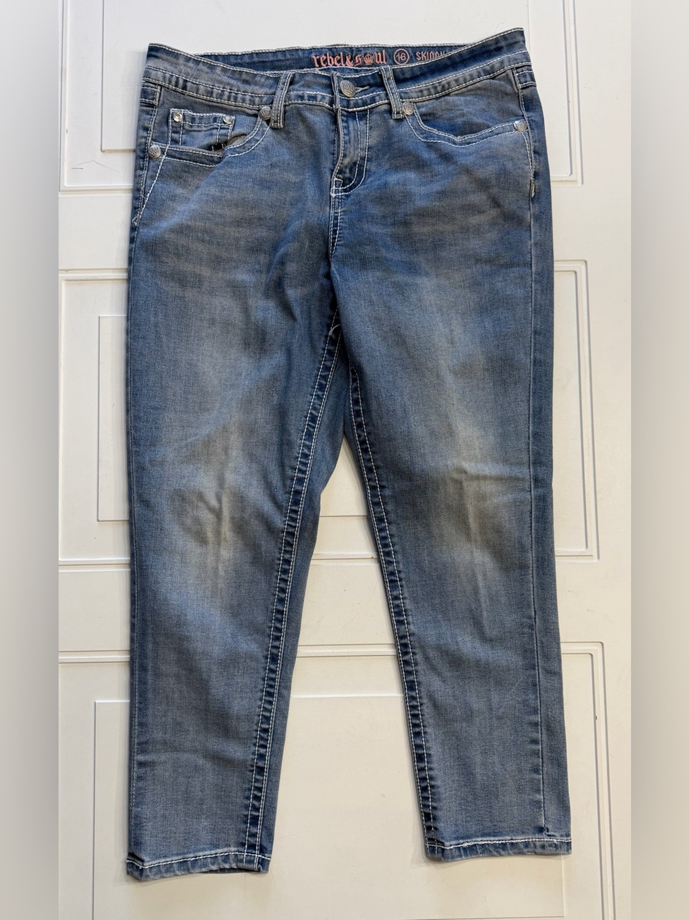 Rebel & Soul Women’s Sz 16 Skinny Cropped Crop Blue Denim Jeans Embellished